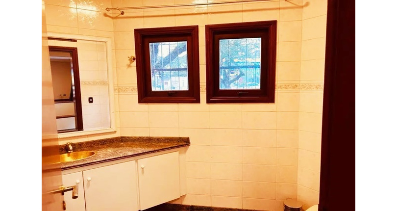 Sobrado à venda no Bairro do City America na Avenida Neide Carvalho de Arruda