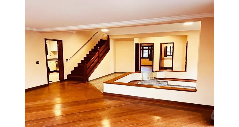 Sobrado à venda no Bairro do City America na Avenida Neide Carvalho de Arruda