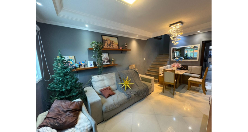 Belo Sobrado à venda no Bairro do Parque Anhangüera (São Domingos) na Rua Miguel Pereira Landim