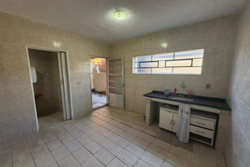 Casa à venda no Bairro da Vila Clarice na Travessa Júlio Bás,