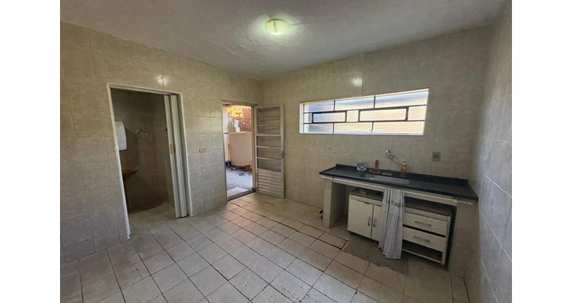 Casa à venda no Bairro da Vila Clarice na Travessa Júlio Bás,