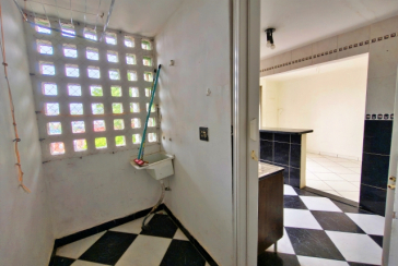 Apartamento à venda no Bairro do Jardim Santa Mônica na Avenida Santa Monica 593