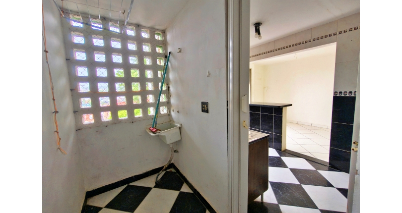 Apartamento à venda no Bairro do Jardim Santa Mônica na Avenida Santa Monica 593