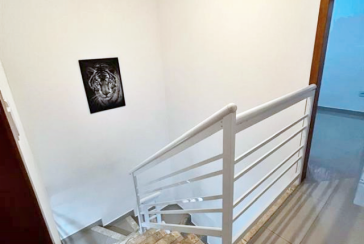 Sobrado à venda no Bairro do Jardim Anhangüera na Rua Luiz Domingues de Castro 