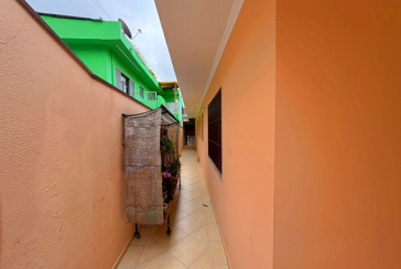 Casa Térrea à venda no Parque São Domingos na Rua João Veloso de Oliveira