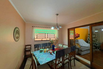 Casa Térrea à venda no Parque São Domingos na Rua João Veloso de Oliveira