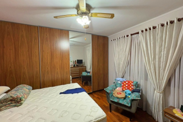 Casa Térrea à venda no Parque São Domingos na Rua João Veloso de Oliveira