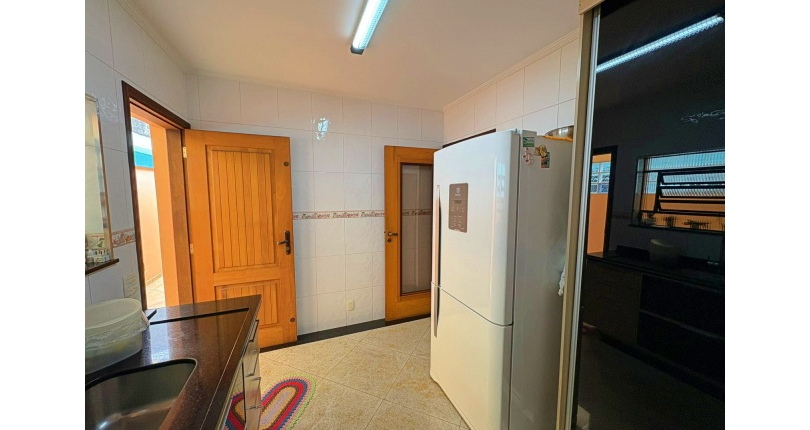 Casa Térrea à venda no Parque São Domingos na Rua João Veloso de Oliveira