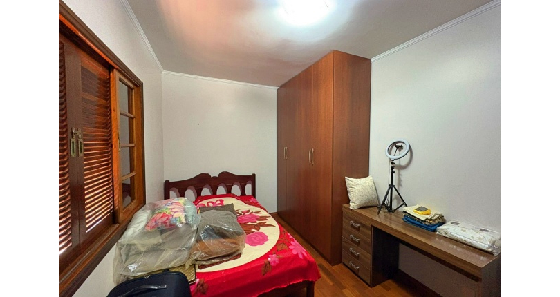 Casa Térrea à venda no Parque São Domingos na Rua João Veloso de Oliveira