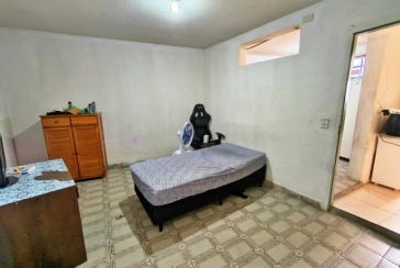 Casa à venda no Bairro do Jardim Santa Mônica na Avenida Santa Mônica