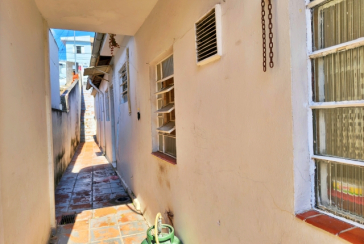 Casa à venda no Bairro do Jardim Santa Mônica na Avenida Santa Mônica