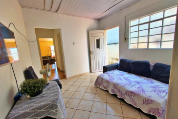 Casa à venda no Bairro do Jardim Santa Mônica na Avenida Santa Mônica