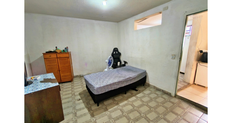 Casa à venda no Bairro do Jardim Santa Mônica na Avenida Santa Mônica