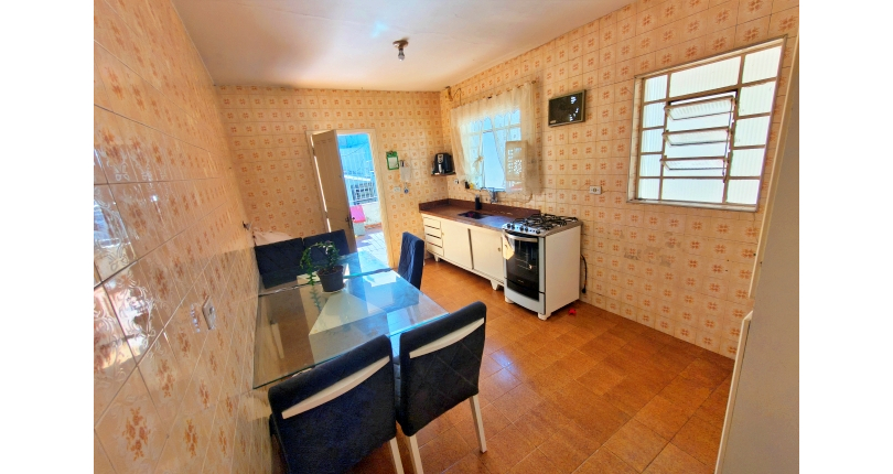 Casa à venda no Bairro do Jardim Santa Mônica na Avenida Santa Mônica