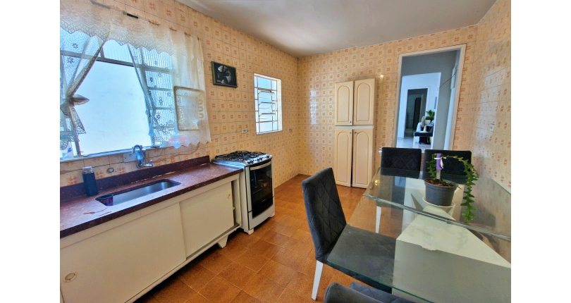 Casa à venda no Bairro do Jardim Santa Mônica na Avenida Santa Mônica