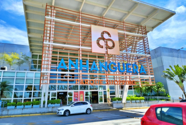 Lindo Sobrado à venda em Cajamar no Bairro do Polvilho no Portal dos Ipês na Rua dos Antúrios,