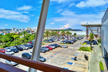 Lindo Sobrado à venda em Cajamar no Bairro do Polvilho no Portal dos Ipês na Rua dos Antúrios,