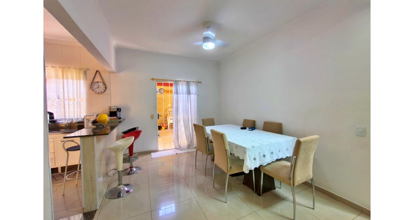 Lindo Sobrado à venda em Cajamar no Bairro do Polvilho no Portal dos Ipês na Rua dos Antúrios,