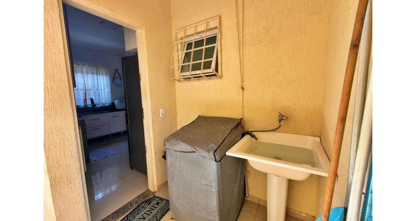 Lindo Sobrado à venda em Cajamar no Bairro do Polvilho no Portal dos Ipês na Rua dos Antúrios,