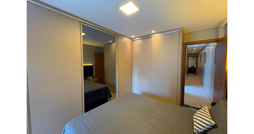 Sobrado à venda no Bairro do Parque São Domingos na Rua Abrahan Lincoln