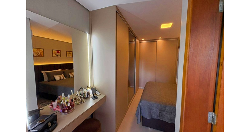 Sobrado à venda no Bairro do Parque São Domingos na Rua Abrahan Lincoln