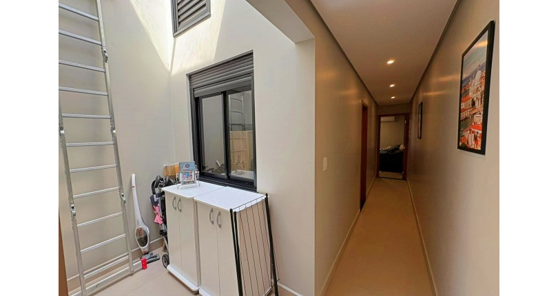 Sobrado à venda no Bairro do Parque São Domingos na Rua Abrahan Lincoln