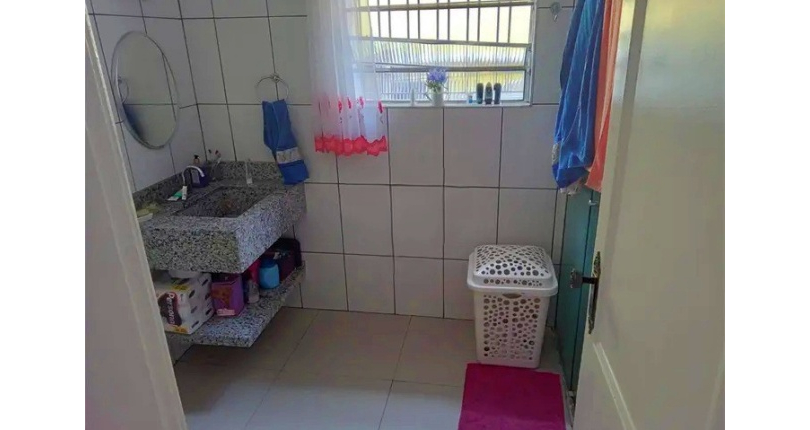 Casa assobradada à venda no Bairro da Vila Guedes na Rua Manoel Rodrigues da Costa