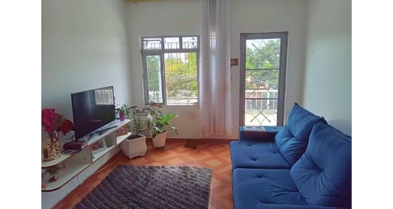 Casa assobradada à venda no Bairro da Vila Guedes na Rua Manoel Rodrigues da Costa