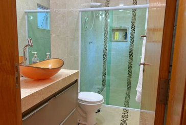 Sobrado à venda no Bairro do Parque São Domingos na Rua Abrahan Lincoln,