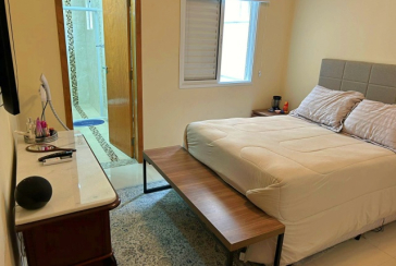 Sobrado à venda no Bairro do Parque São Domingos na Rua Abrahan Lincoln,