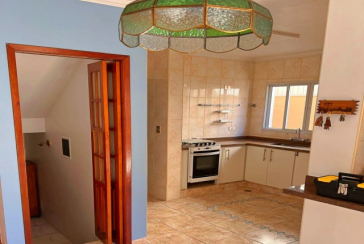 Sobrado à venda no Bairro do Jardim Regina na Rua José Baroncelli,