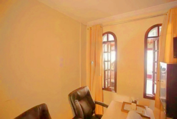  Sobrado à venda no Bairro do Parque São Domingos na Rua Abrahan Lincoln, 