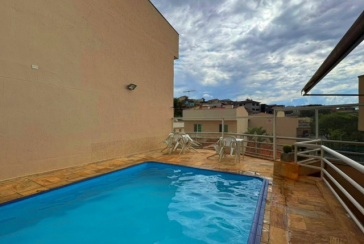 Sobrado à venda no Bairro do Jardim Santa Monica na Avenida Santa Mônica 326,