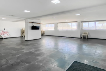 Apartamento à venda no Bairro do Parque Maria Domitila na Rua Willis Roberto Banks 549, no Condomínio Residencial América 