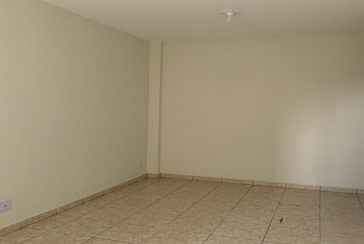 Apartamento à venda no Bairro do Parque Maria Domitila na Rua Willis Roberto Banks 549, no Condomínio Residencial América 