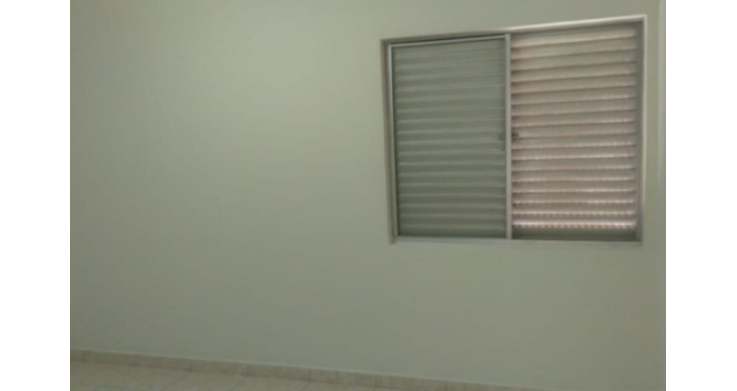 Apartamento à venda no Bairro do Parque Maria Domitila na Rua Willis Roberto Banks 549, no Condomínio Residencial América 