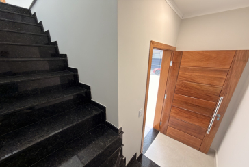 Sobrado novo à venda no Bairro da Vila Mangalot na Rua Itapinima,