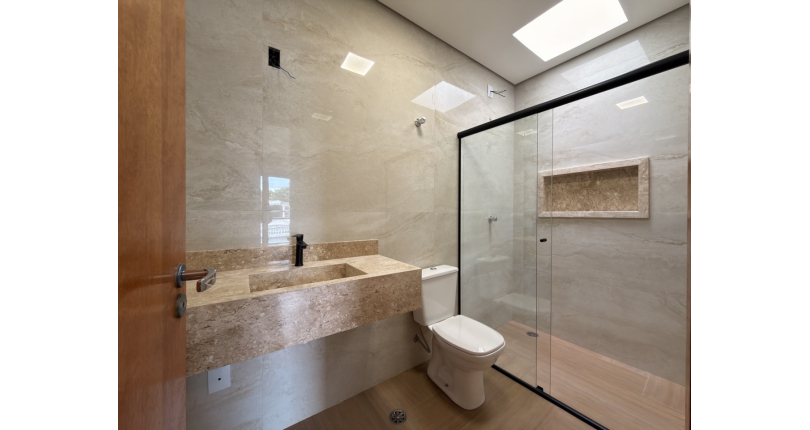 Sobrado novo à venda no Bairro da Vila Mangalot na Rua Itapinima,