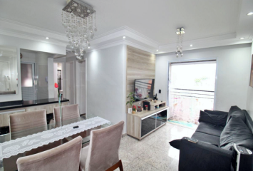 Apartamento à venda no Bairro do Parque Maria Domitila na Rua Willis Roberto Banks 525