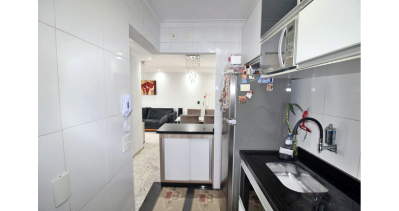 Apartamento à venda no Bairro do Parque Maria Domitila na Rua Willis Roberto Banks 525