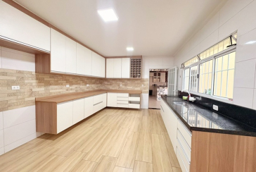 Sobrado à venda no Bairro do Jardim Santa Fé (Zona Oeste) na Rua Floriano Alves da Costa