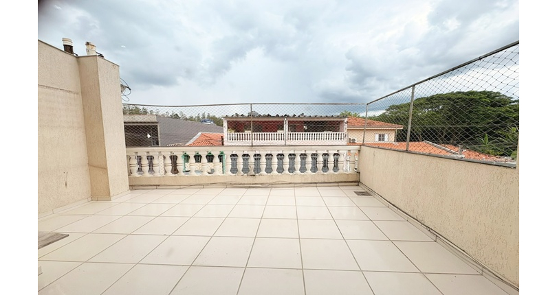 Sobrado à venda no Bairro do Jardim Santa Fé (Zona Oeste) na Rua Floriano Alves da Costa