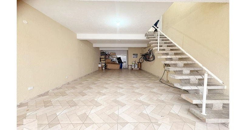 Sobrado à venda no Bairro do Jardim Santa Fé (Zona Oeste) na Rua Floriano Alves da Costa