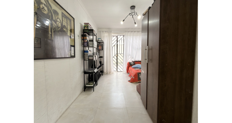 Sobrado à venda no Bairro da Vila Boaçava na Rua Itamogi 112, Condomínio Residencial Itamoji, 