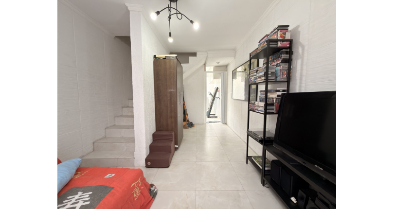 Sobrado à venda no Bairro da Vila Boaçava na Rua Itamogi 112, Condomínio Residencial Itamoji, 