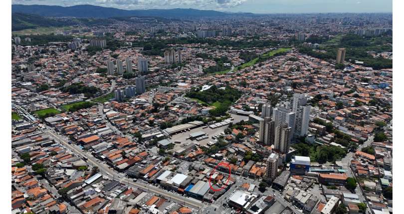 Terreno à venda no Bairro da Vila Mangalot na Rua Joaquim Oliveira Freitas,