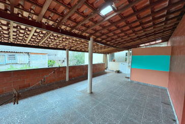 Casa Térrea à venda no Bairro do Jardim Regina na Rua Andrade Velosino,