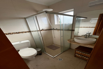  Sobrado à venda no Bairro do Jaraguá na Avenida Jerimanduba 843,