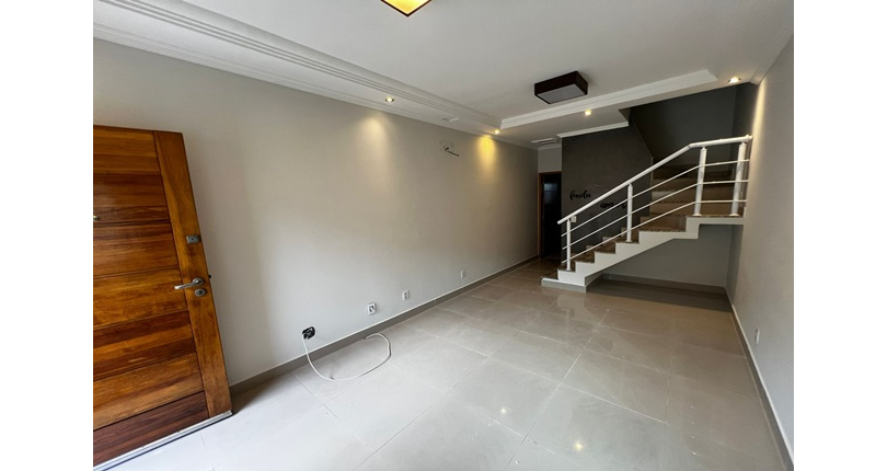  Sobrado à venda no Bairro do Jaraguá na Avenida Jerimanduba 843,