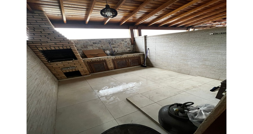  Sobrado à venda no Bairro do Jaraguá na Avenida Jerimanduba 843,